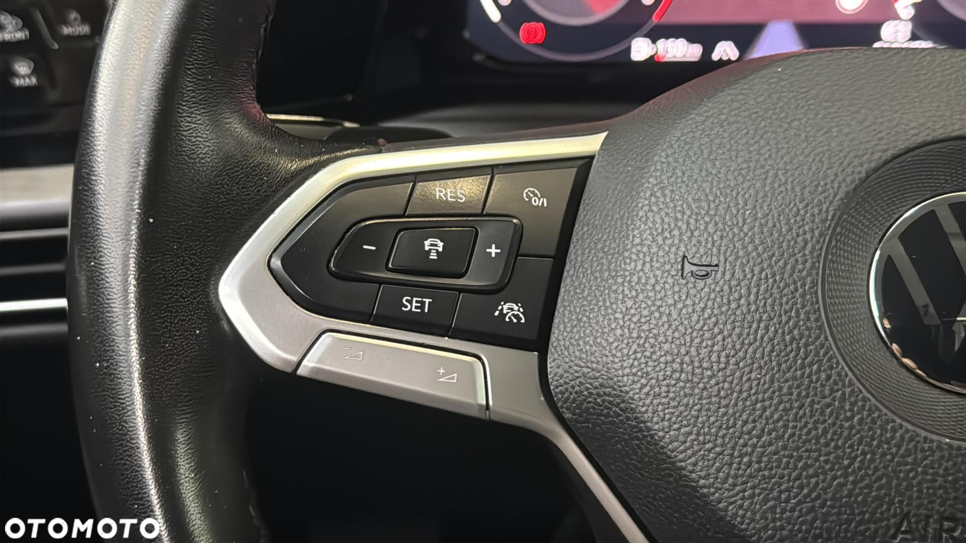 Volkswagen Golf VIII 2.0 TDI Style DSG - 30