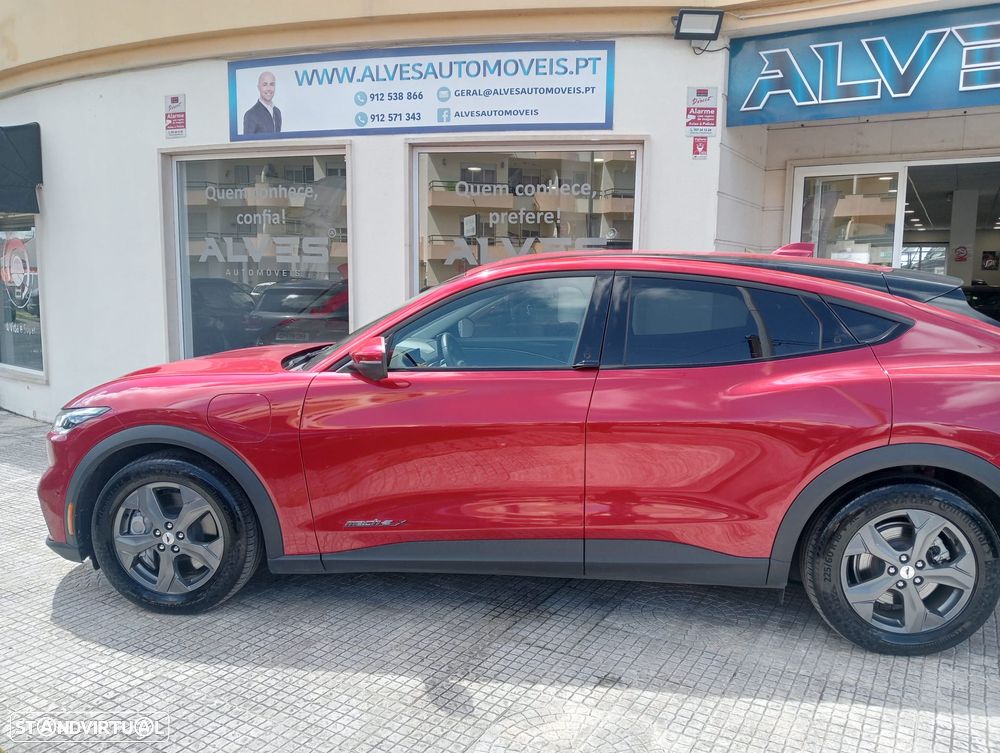 Ford Mustang Mach-E Alargada - 7