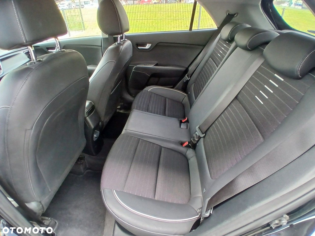 Kia Rio - 18