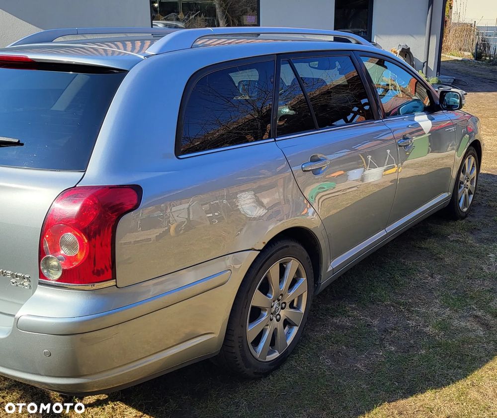 Toyota Avensis 2.0 D-4D Sol+NAVI - 5