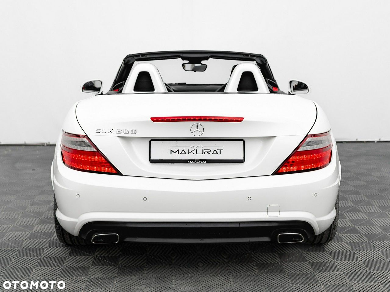 Mercedes-Benz SLK - 11