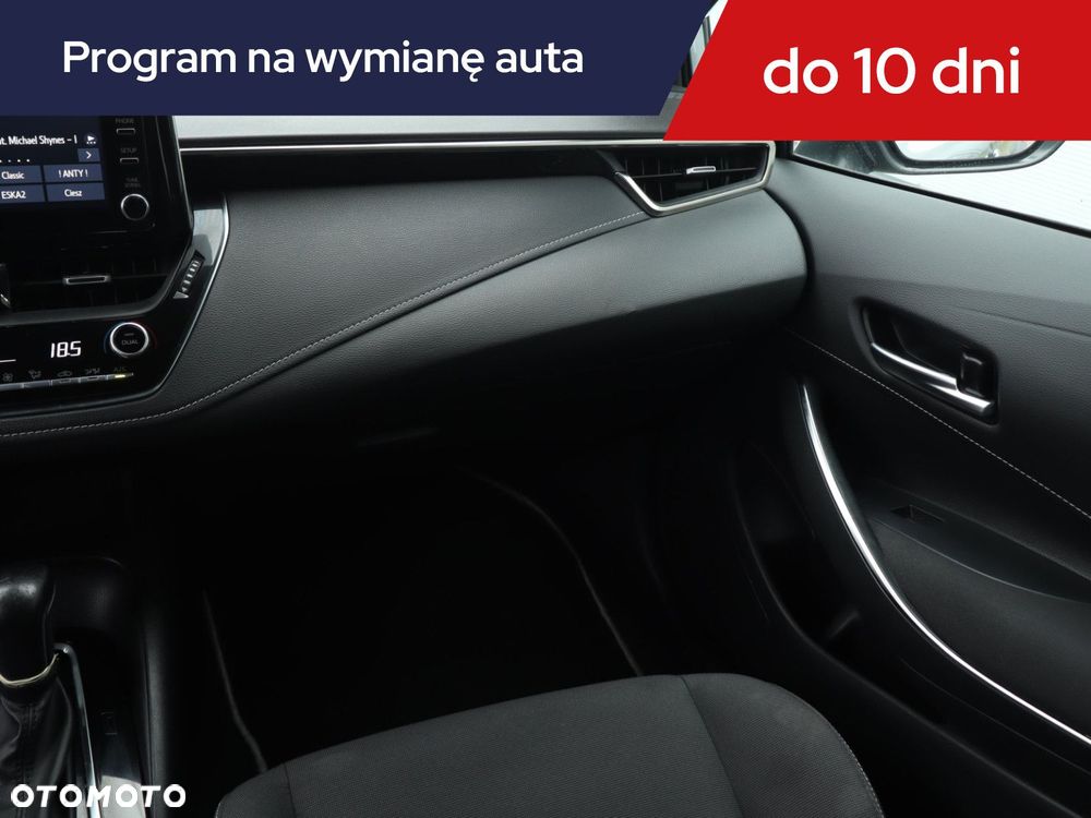 Toyota Corolla - 10