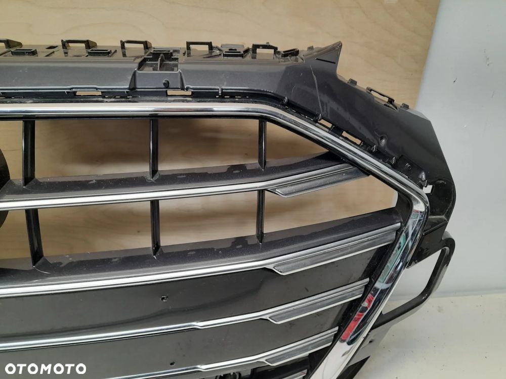AUDI A4 B9 LIFT 19r- pod radar atrapa chłodnicy grill 8W0853651DF - 4