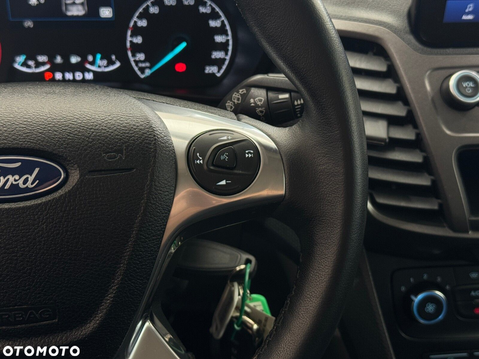 Ford Transit Connect - 24