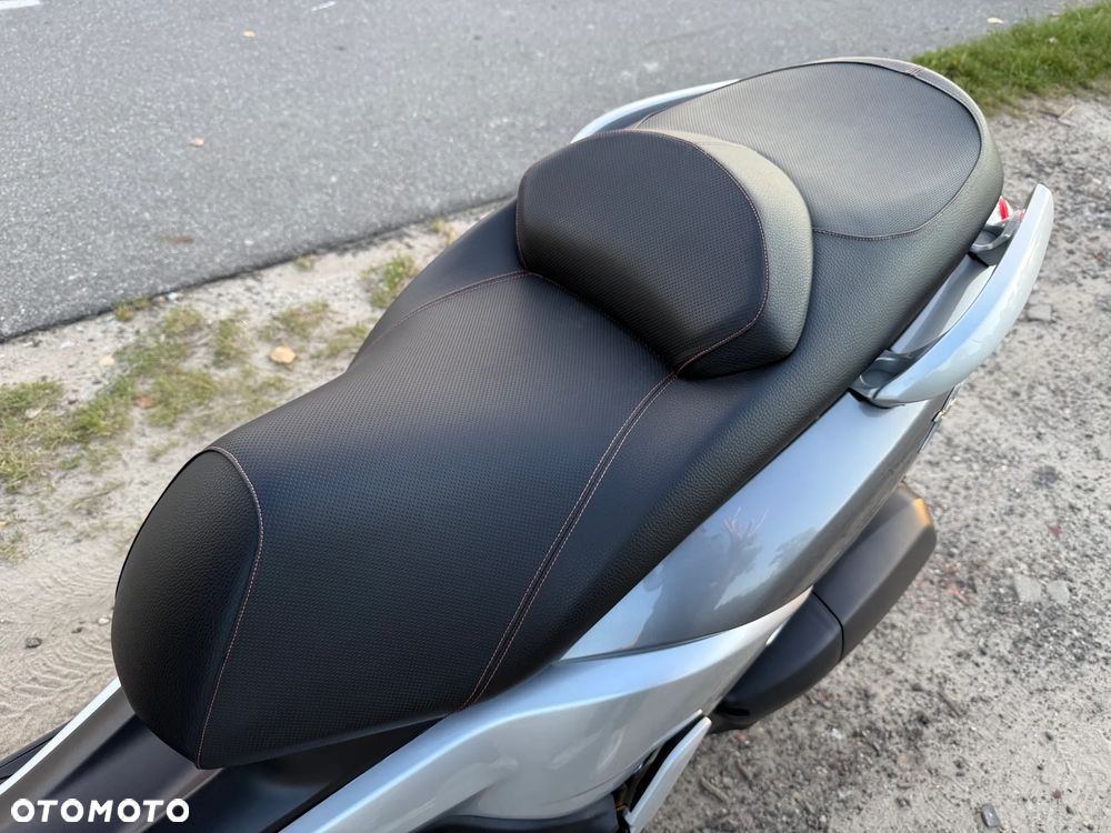 Yamaha X-max - 15