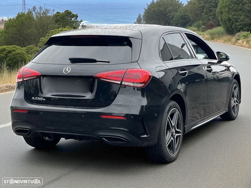 Mercedes-Benz A 250 e AMG Line - 7
