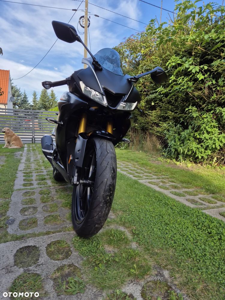 Yamaha YZF - 2