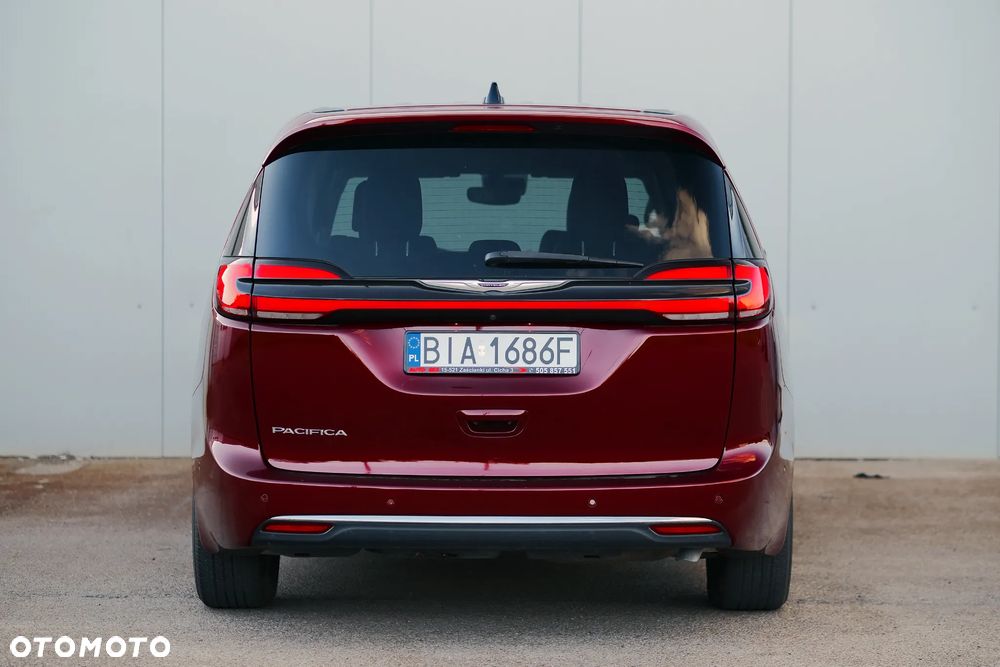 Chrysler Pacifica - 9