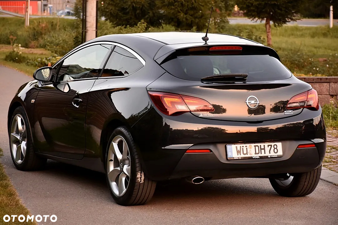 Opel Astra - 4
