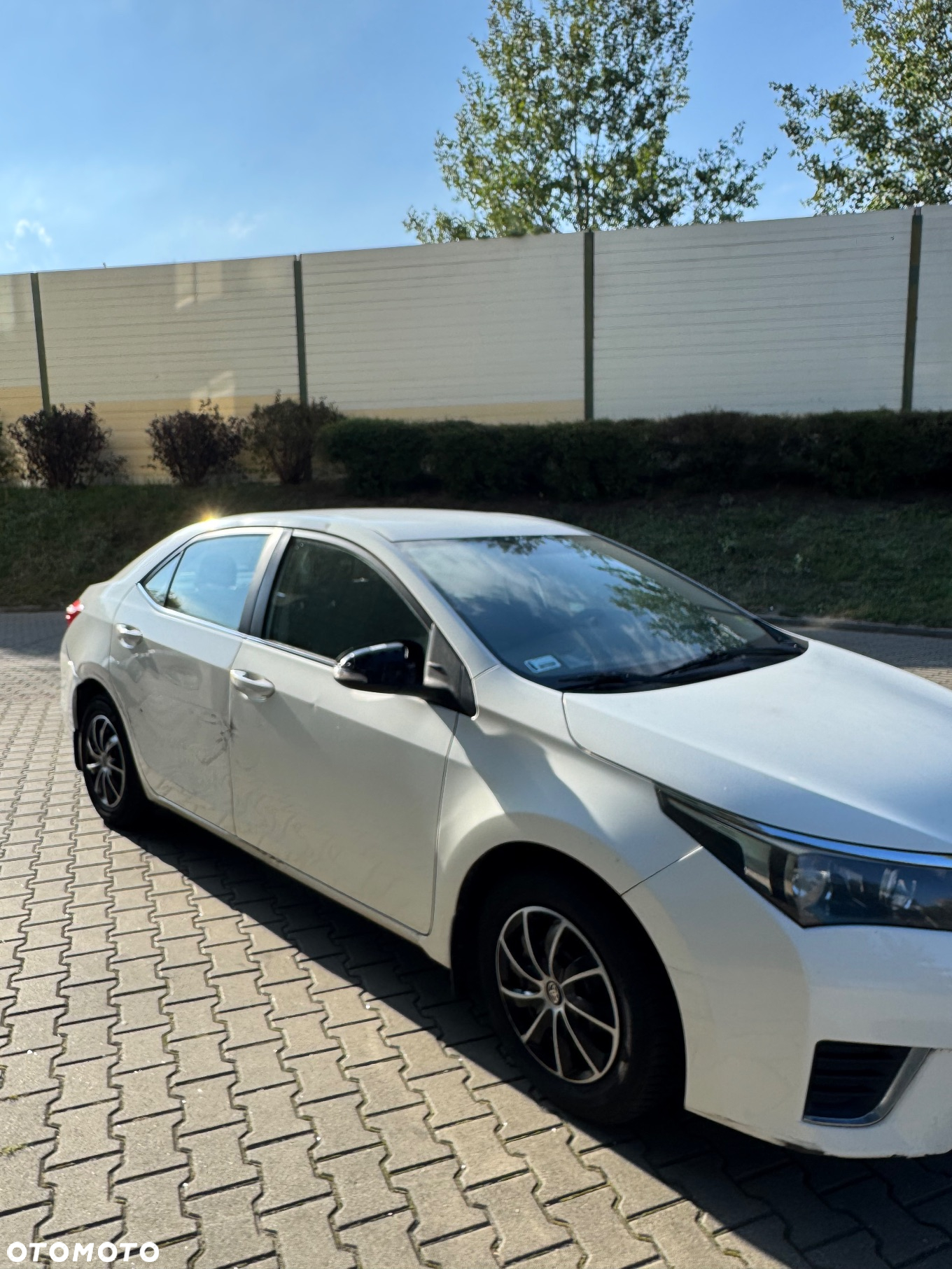 Toyota Corolla - 2