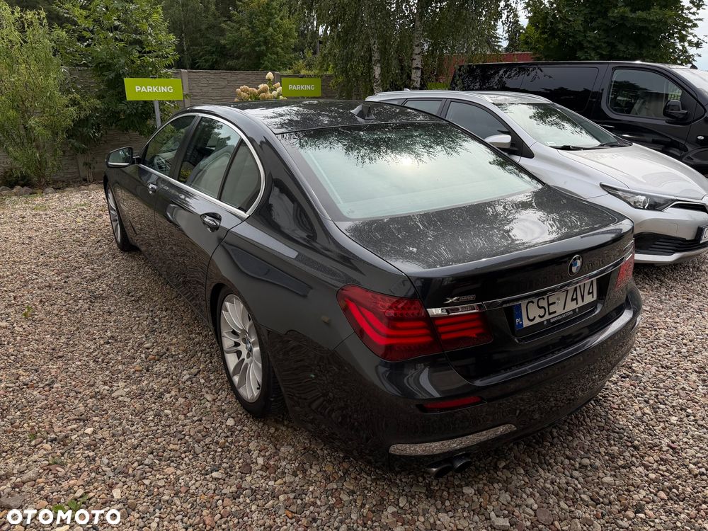 BMW Seria 7 730d xDrive - 4