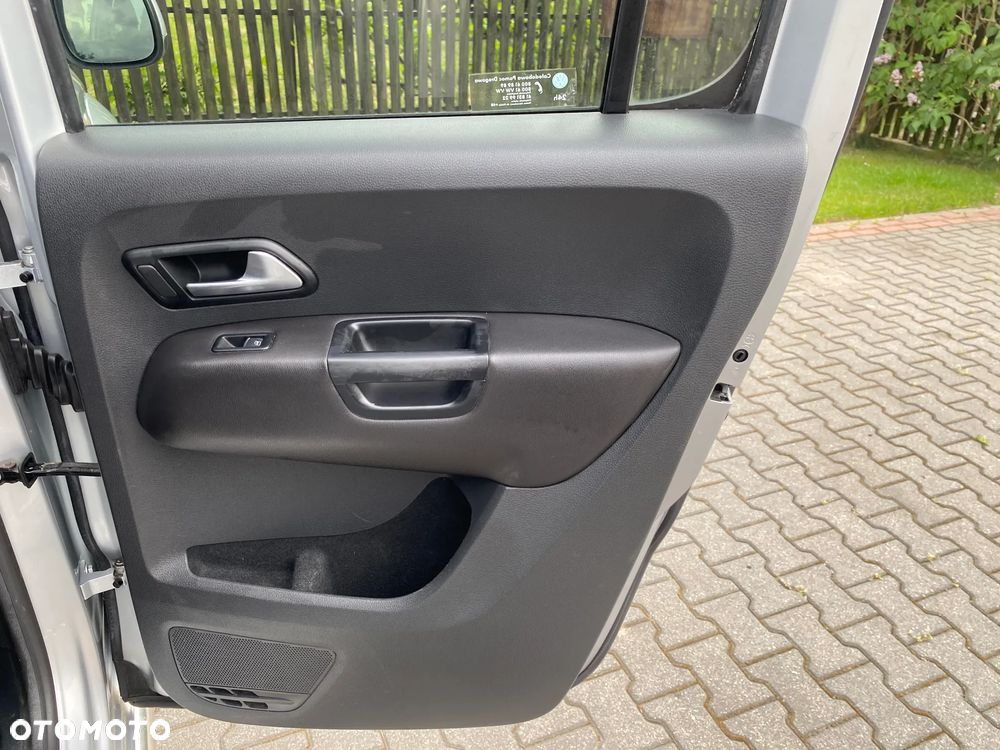 Volkswagen Amarok - 21