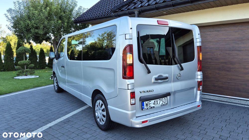 Opel Vivaro L2H1 2,9t Elegance Business - 3
