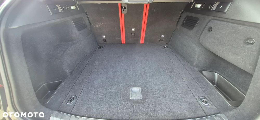 Alfa Romeo Stelvio - 14