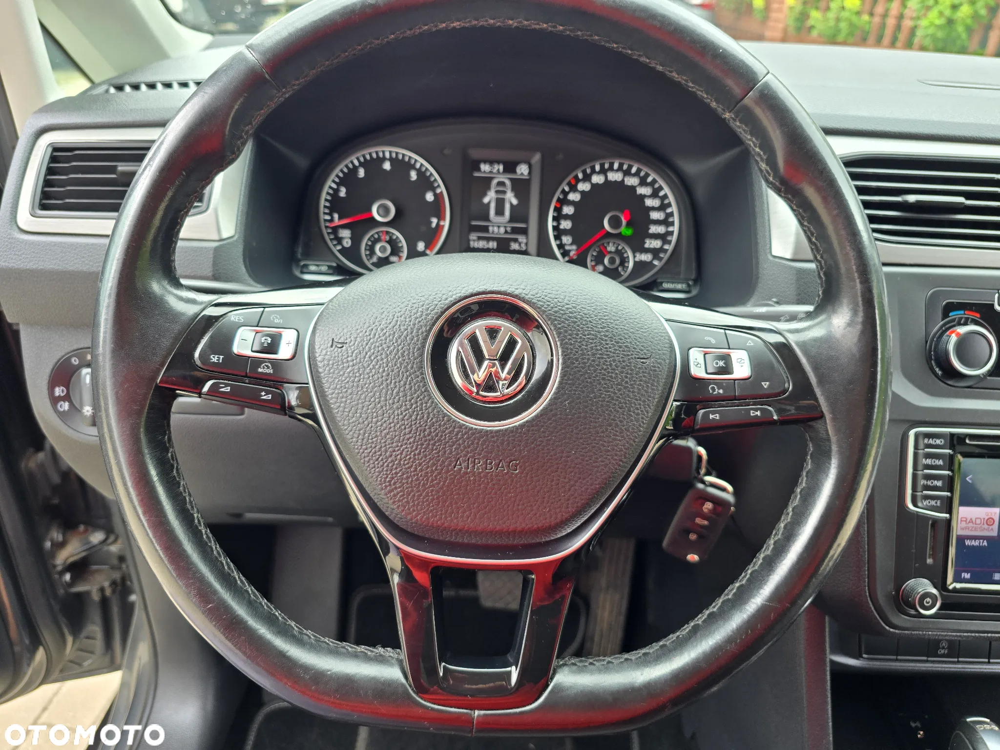 Volkswagen Caddy - 25