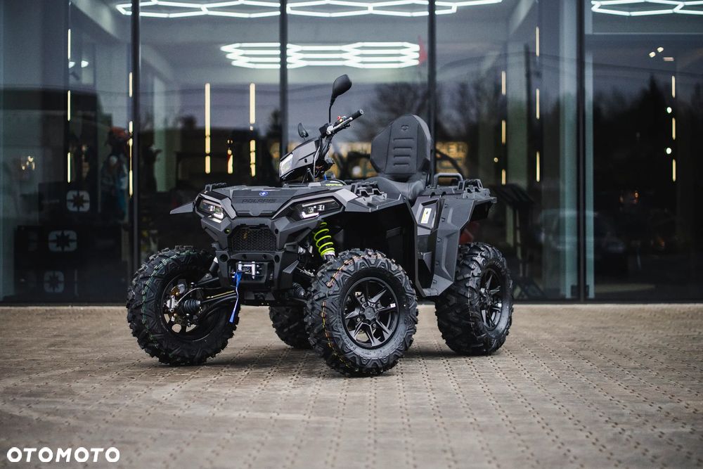 Polaris Sportsman - 1