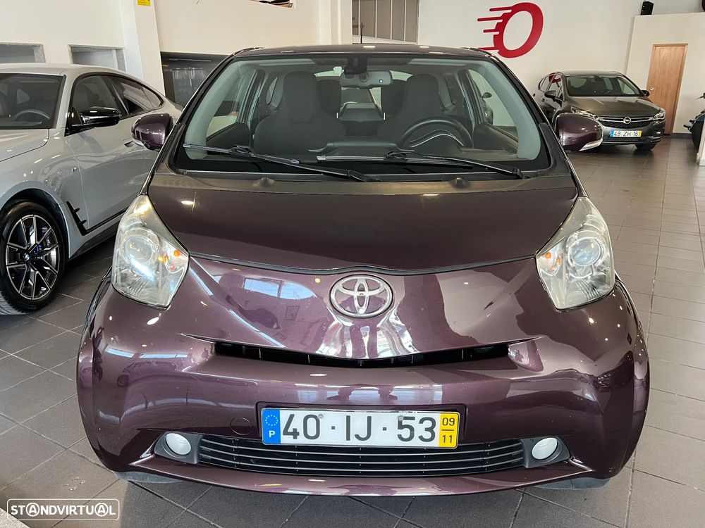 Toyota iQ 1.0 VVT-i 2 MultiDrive EP - 2