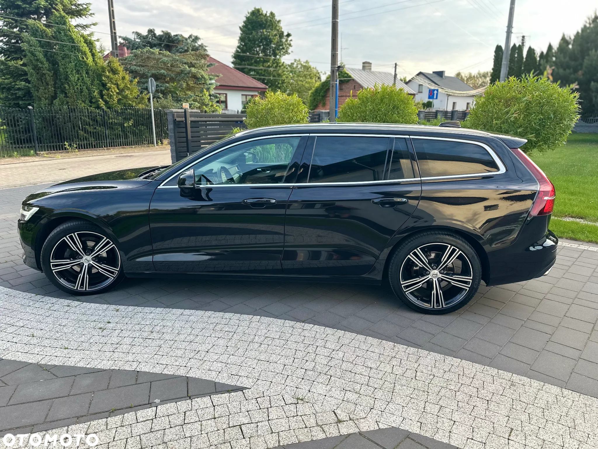 Volvo V60 D4 Inscription - 12