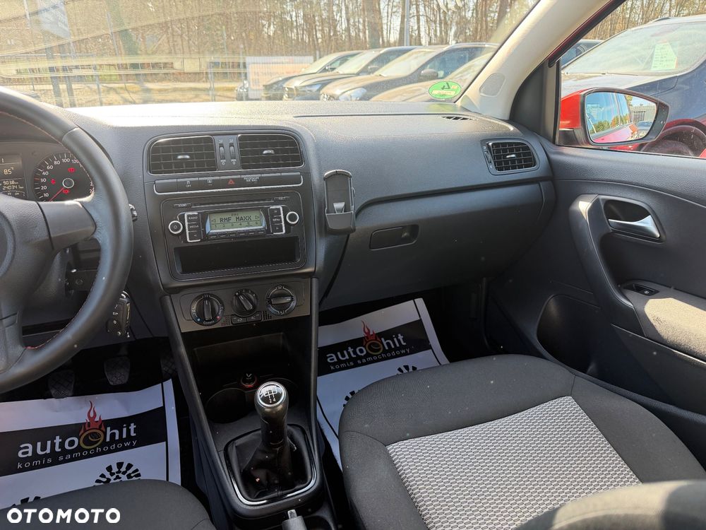 Volkswagen Polo - 24