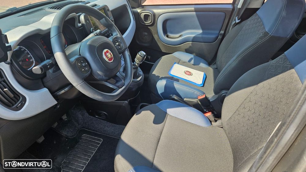 Fiat Panda 1.0 Hybrid City Cross - 11