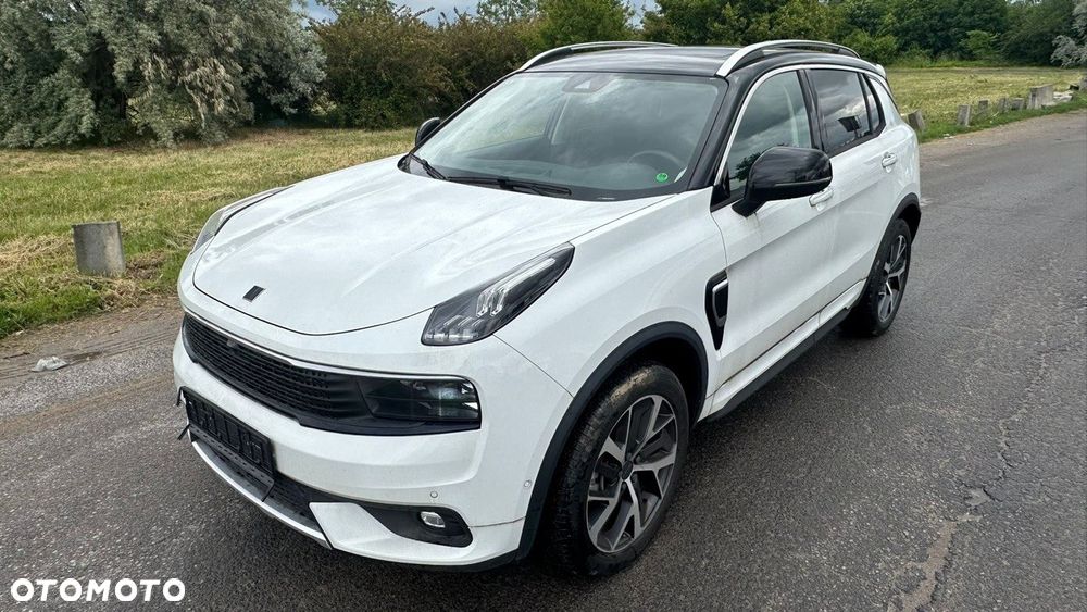 Lynk & Co 01 - 2