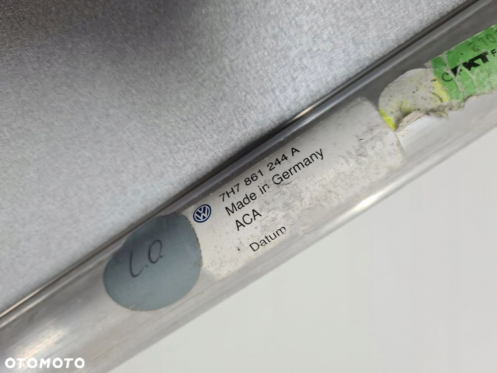 VW T5 CALIFORNIA roleta słoneczna szyby drzwi przesuwne PRAWE 7H7861244 - 2