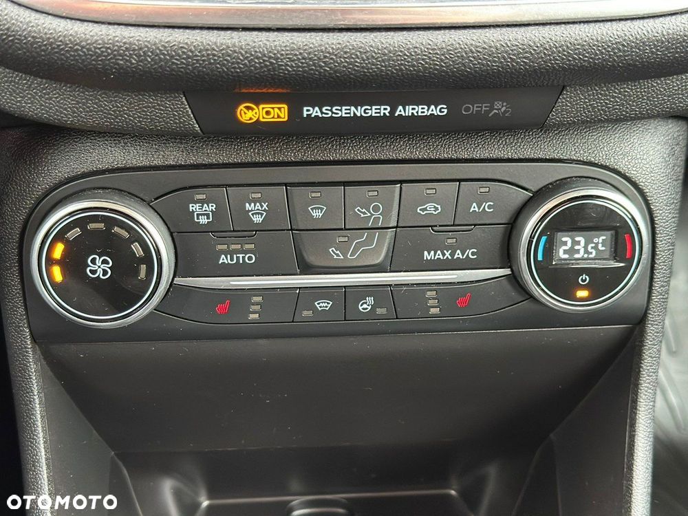 Ford Fiesta - 29