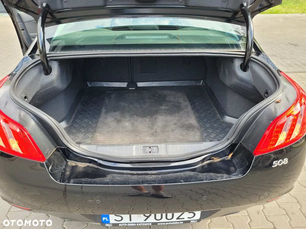 Peugeot 508 1.6 T Allure - 24