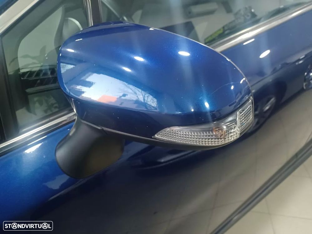 Toyota Auris Touring Sports 1.6 D-4D Comfort+Navi - 17