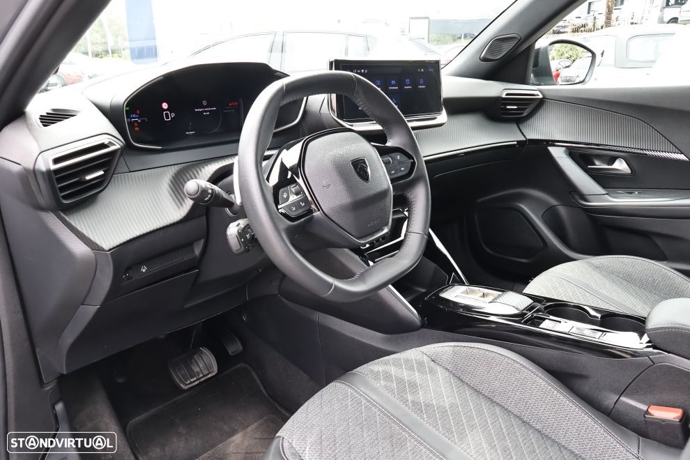 Peugeot 2008 1.2 Hybrid Allure e-DCS6 - 15