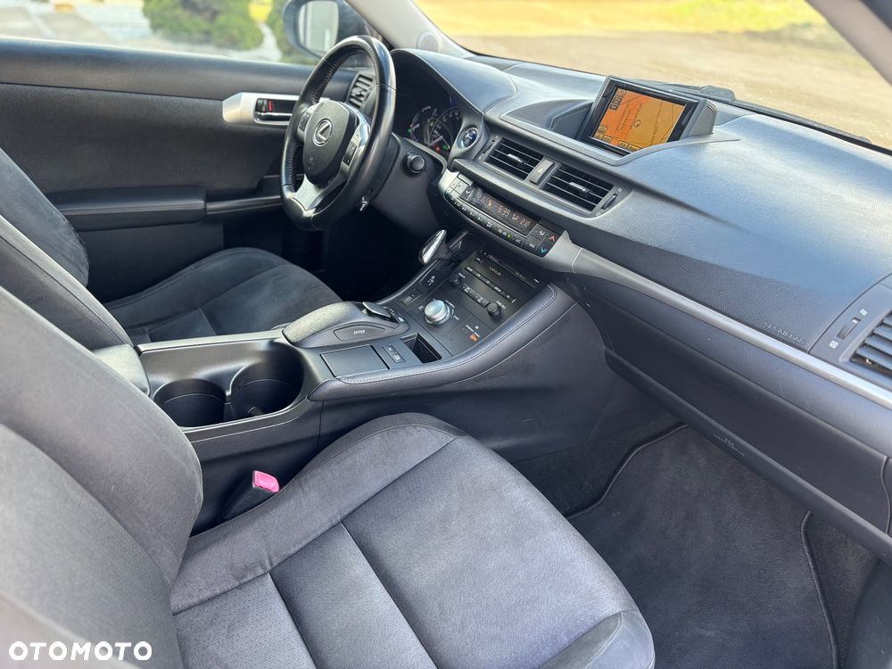 Lexus CT Impression Line - 26