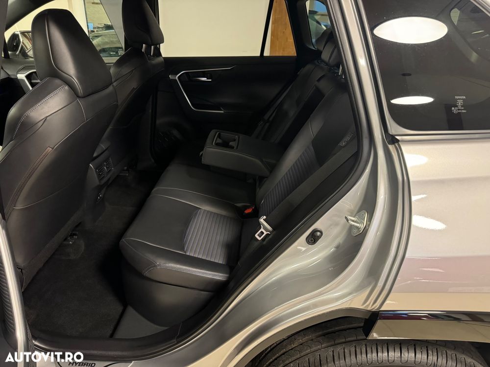 Toyota RAV4 2.5 4x4 Hybrid Black Edition - 14