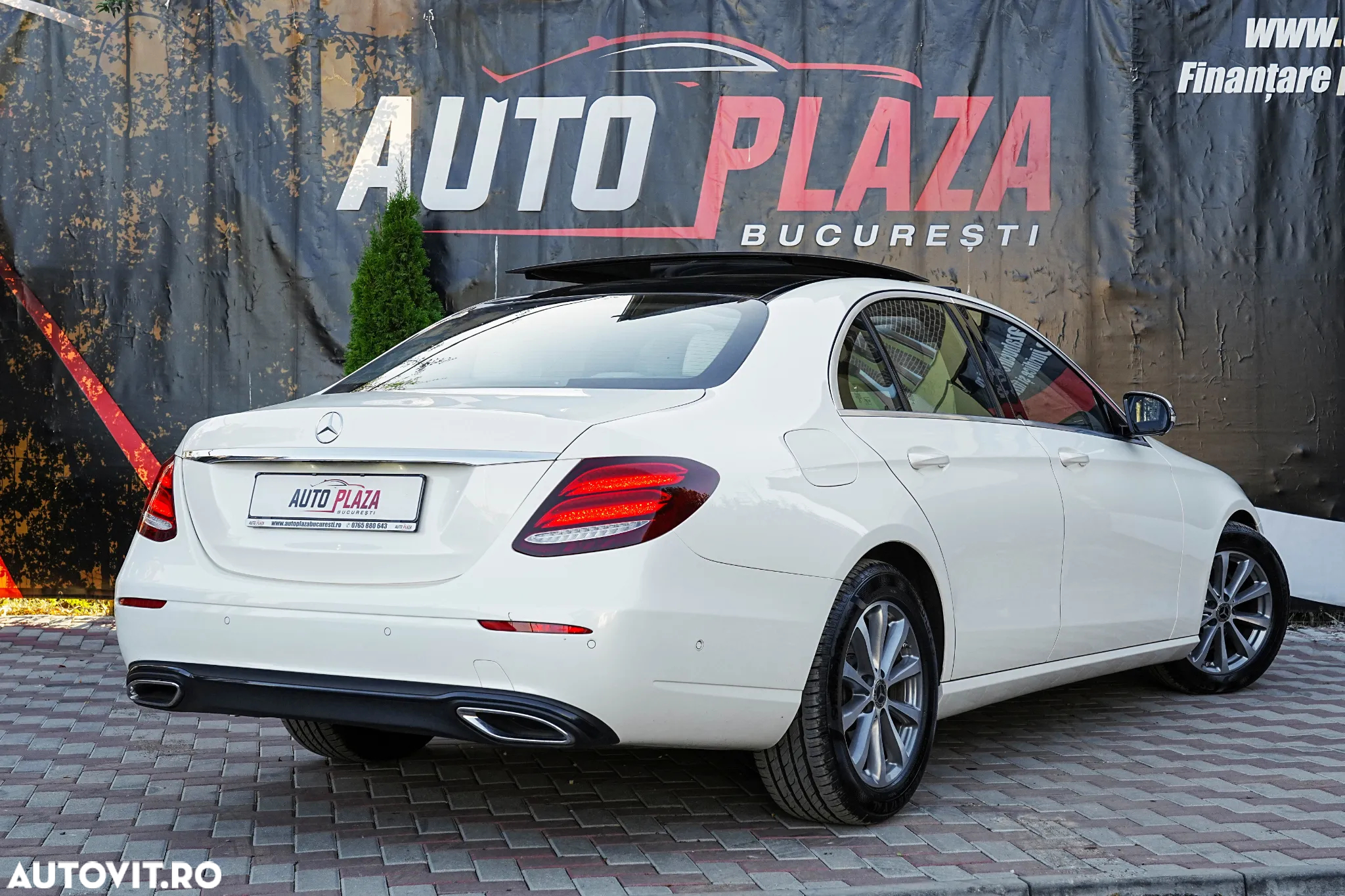Mercedes-Benz E 200 d 9G-TRONIC Exclusive - 7
