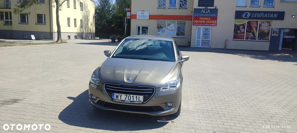 Peugeot 301 1.2 Pure Tech Access - 21