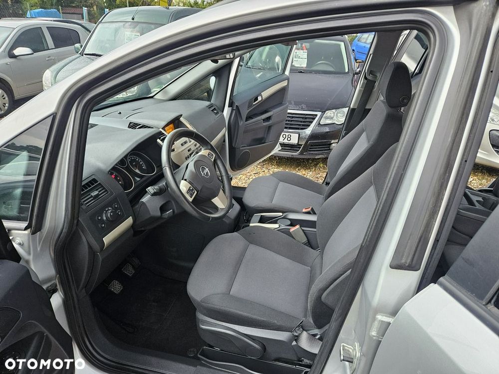 Opel Zafira - 7