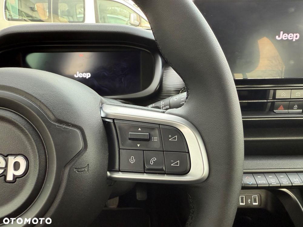 Jeep Avenger 1.2 GSE T3 Turbo-Benzin GDI Altitude - 16