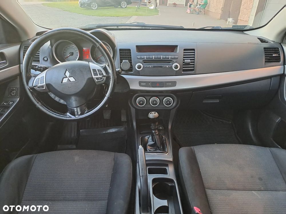 Mitsubishi Lancer 2.0 DID Invite - 12