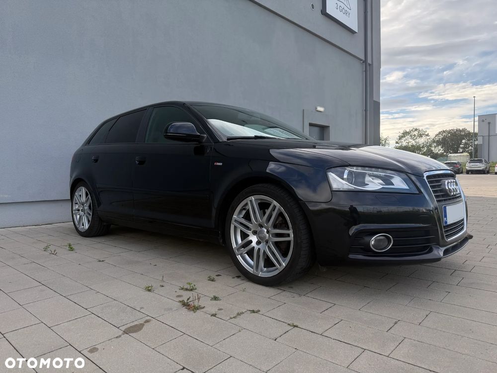 Audi A3 Sportback 2.0 TFSI S line Sportpaket - 7