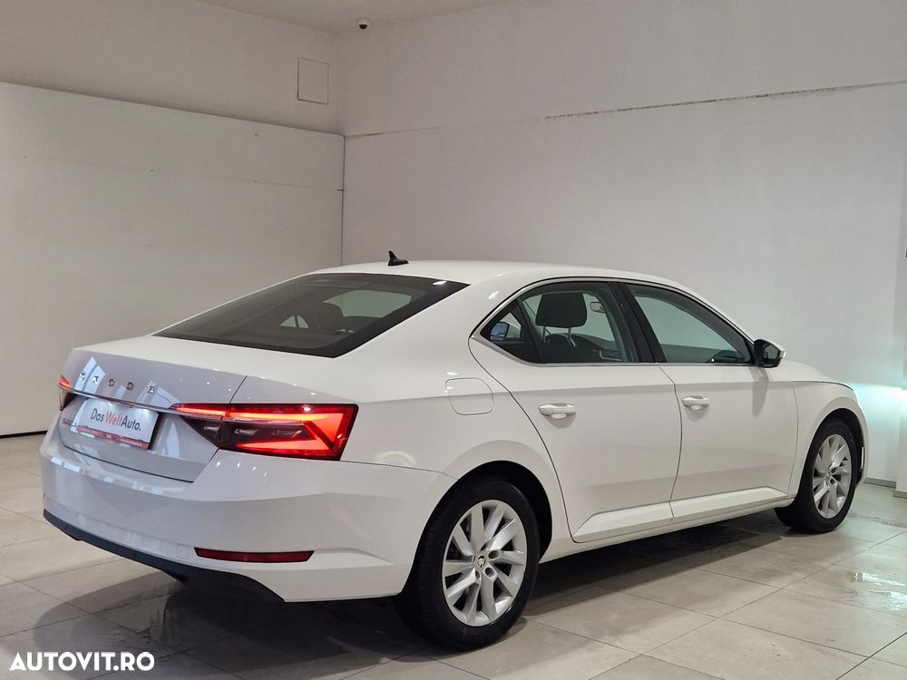Skoda Superb 2.0 TDI Ambition - 7