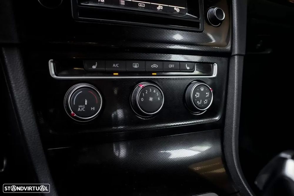 VW Golf 2.0 TSi GTi DSG - 24