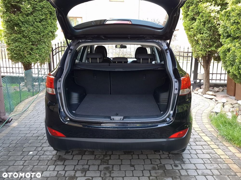 Hyundai ix35 blue 1.6 2WD Finale Gold - 13
