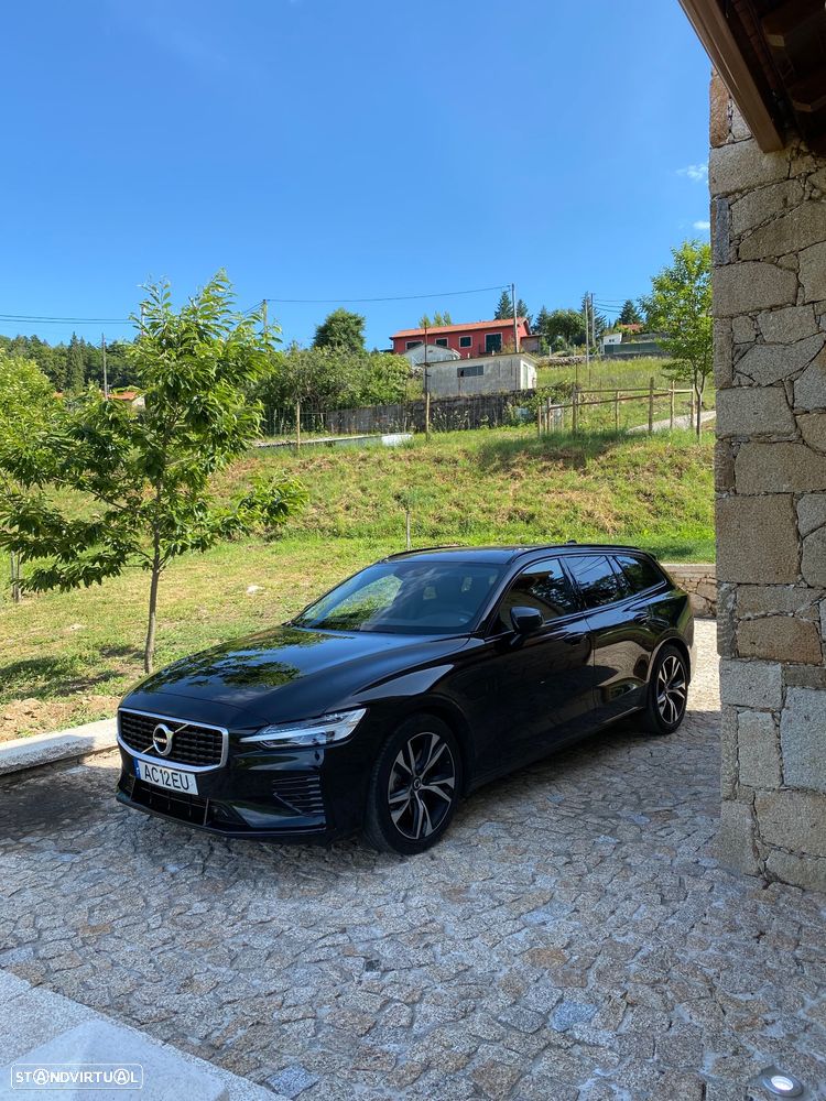 Volvo V60 2.0 T8 AWD TE R-Design - 1