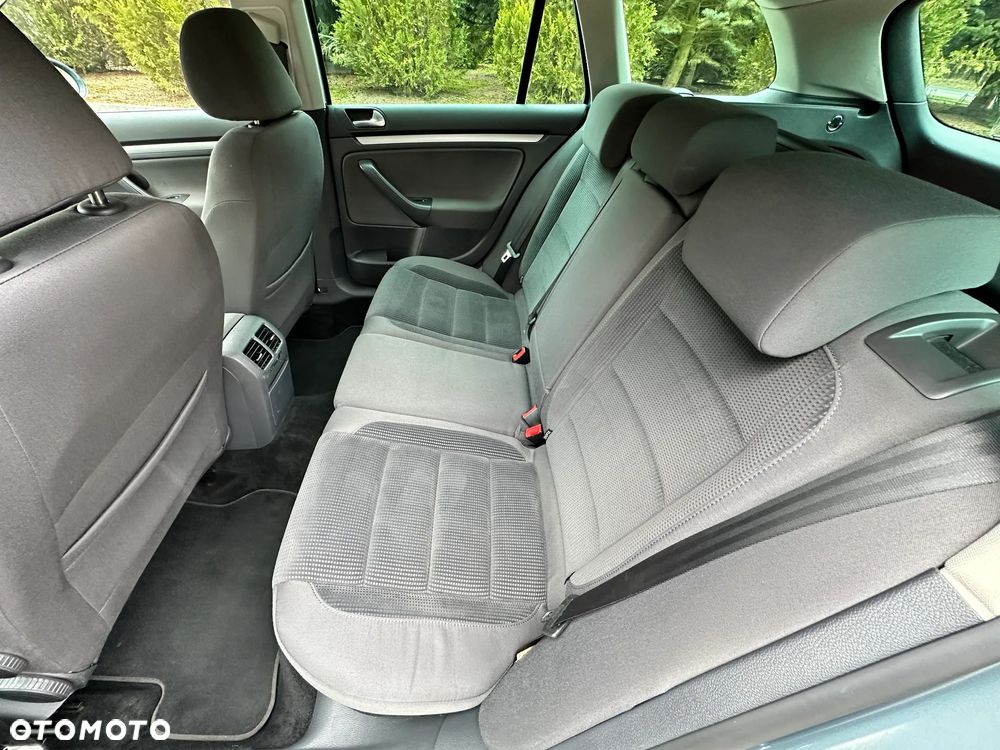 Volkswagen Golf 1.6 Comfortline - 18