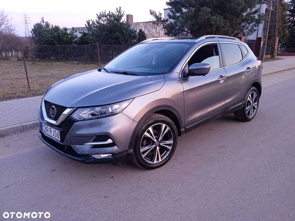 Nissan Qashqai - 1