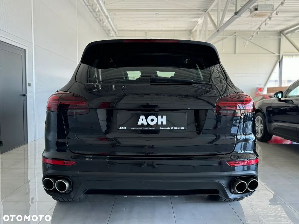 Porsche Cayenne S Diesel Platinum Edition - 7