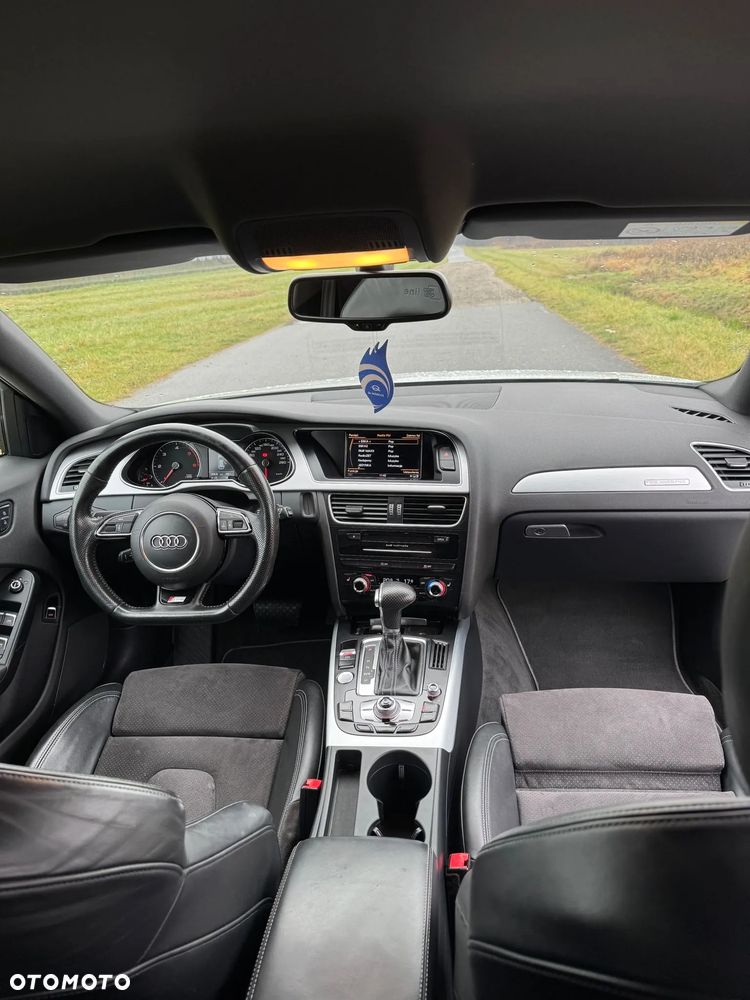 Audi A4 Avant 2.0 TDI Quattro Line S tronic - 20