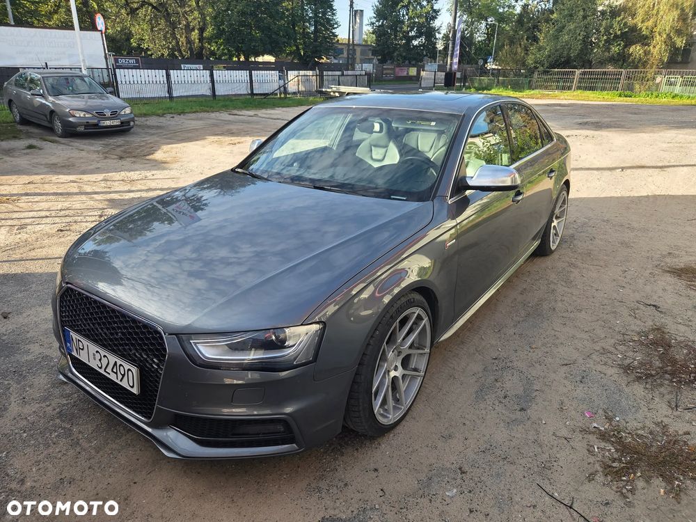 Audi S4 Limousine Standard