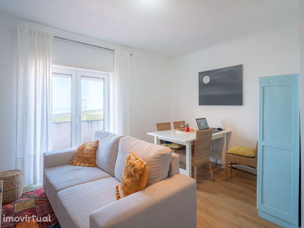 Apartamento T3 com varanda e vista deslumbrante para a Praia do Nor... - Grande imagem: 4/37