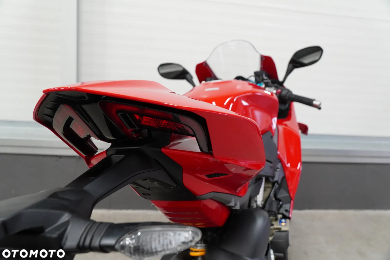 Ducati Panigale V4 - 8