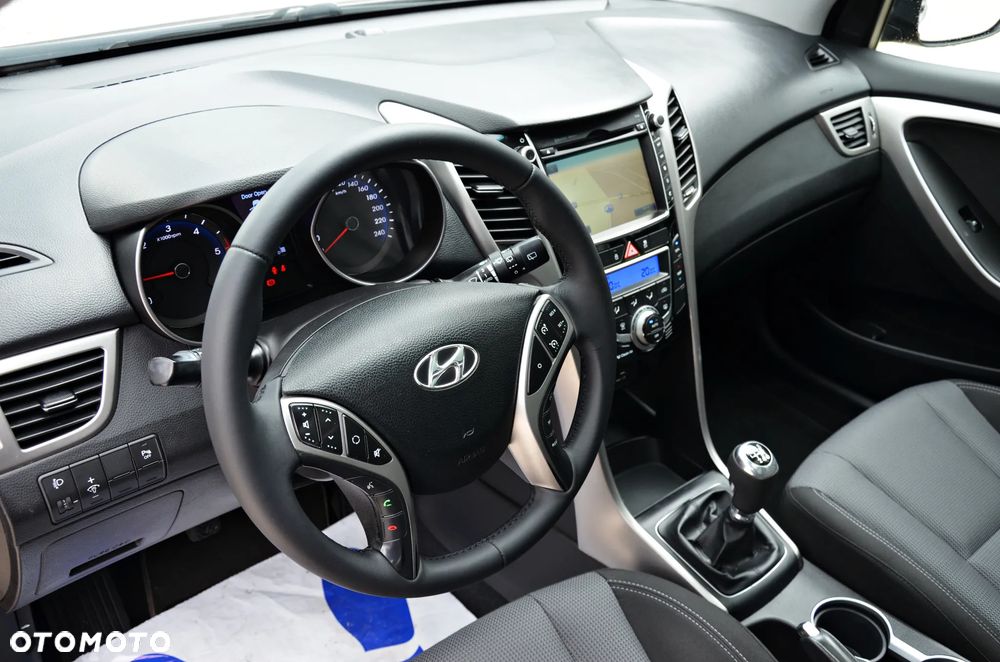 Hyundai i30 - 29
